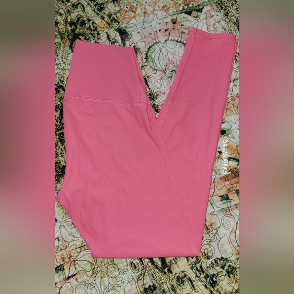 Like New Unbranded Leggings - Picture 2 of 4